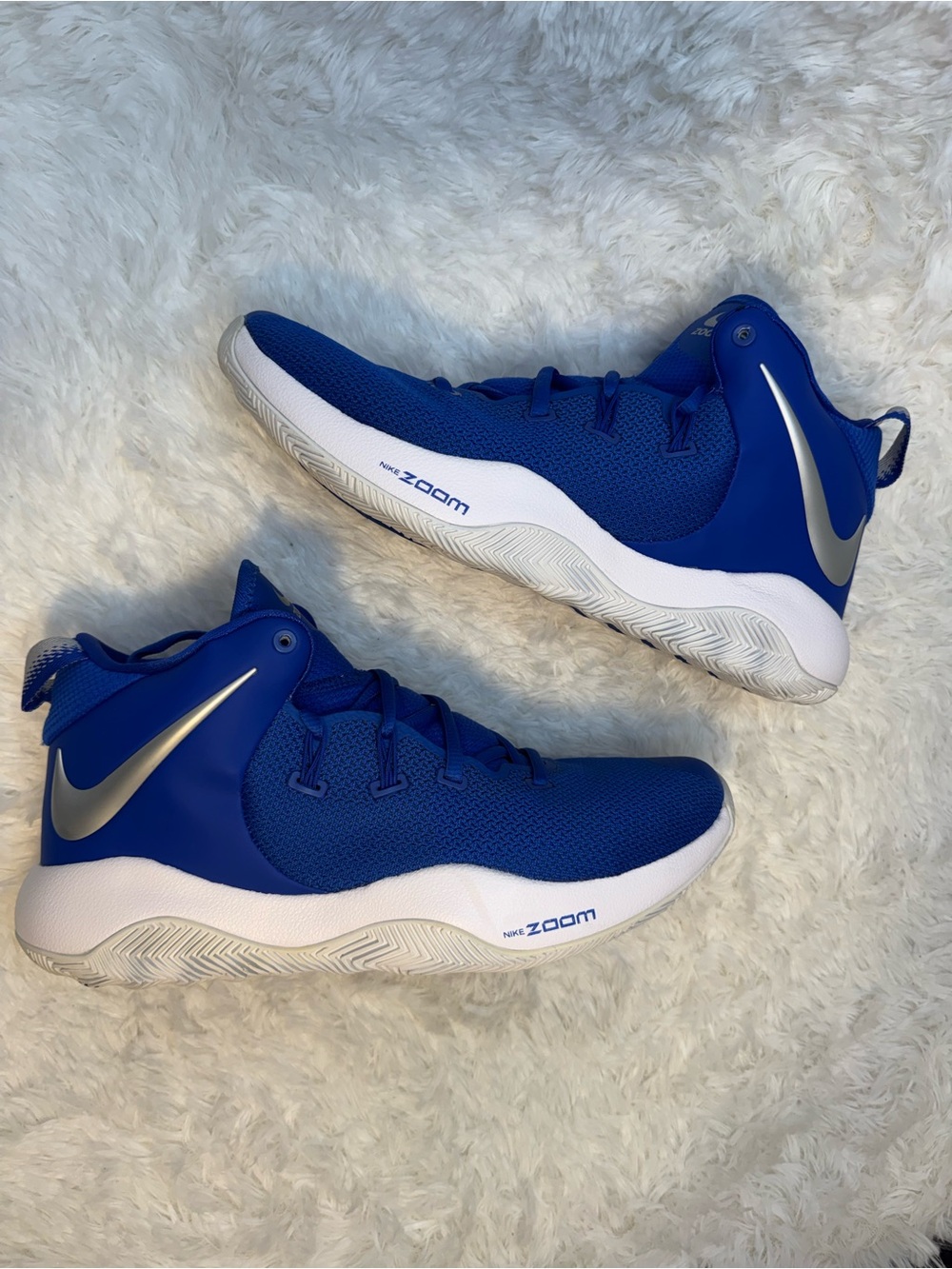 Nike Zoom Rev 2 basketball sneakers blue men’s size 10.5 US